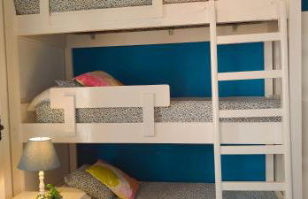 Casa con jardín a 30 metros de la playa. AT. - Foto 39