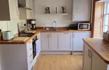 Stunning 1 bedroom self contained apartment - Foto 5