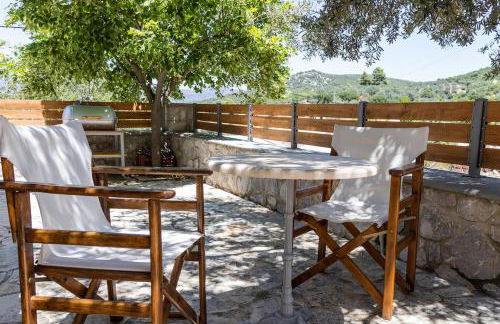 Cheerful 3 bedroom cottage with indoor fireplace - Foto 20