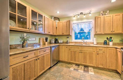 Large Yard and Games Edgewater Escape in Paupack! - Foto 9