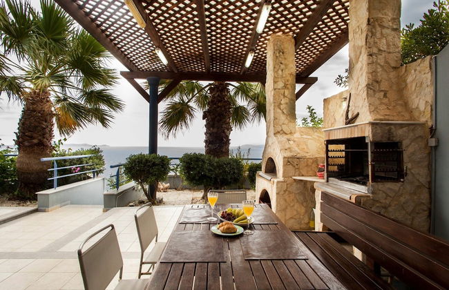 Villa Afrodite PRIVATE POOL On The Roof Sea View - Photo 21