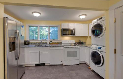 Walk to Sorrento Town Dock Pet-Friendly Apartment - Foto 12