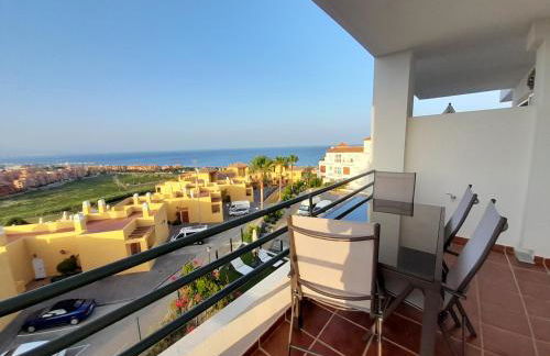 PRINCESS BEACH Boutique 02 - Photo 1