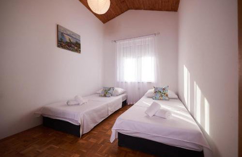 Apartments Lara - Photo 11