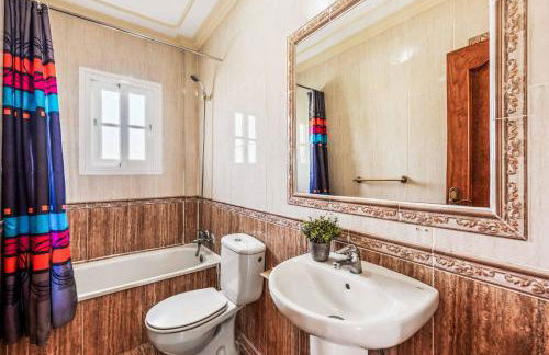 Villa Maria Isabel - Photo 48