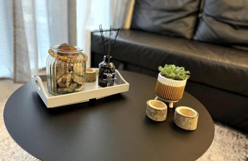 Cozy Bracknell Apartment With Modern Amenities - Photo 17