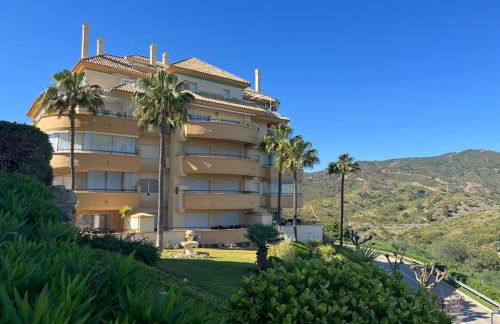 Luxury Apartment Elviria Hills - Stunning Views - Photo 39