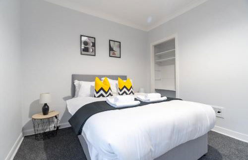 Kirkview Apartment - Photo 10