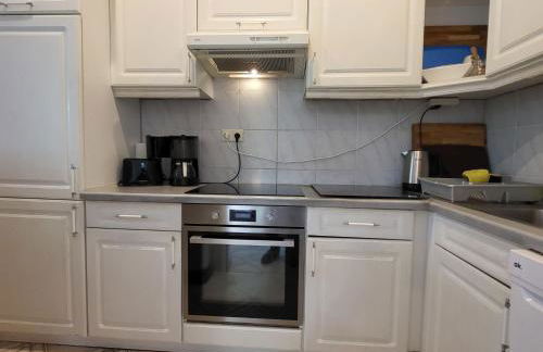 Apartment Terrassenwohnung am See by Interhome - Foto 17