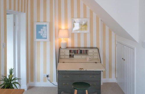 Charming Kenton Cottage - Foto 14