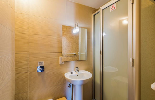 Blue Harbour – Seafront Self-Catering Holiday Penthouse – St Paul’s Bay - Foto 6