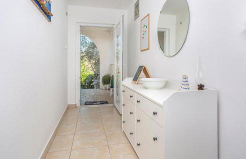 3 Bedroom Amazing Home In Malinska - Foto 20