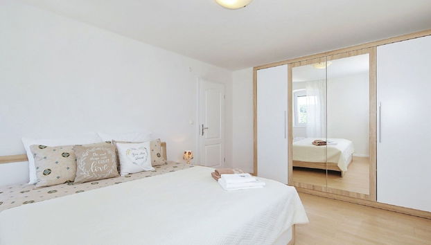 Lovely Island House With Private Swimming Pool, Garden, Bbq, Near the Sea - Foto 3, Zimmer