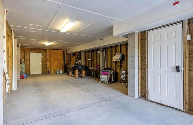 Charleston-style Row House Featured on Hgtv w/ Wifi & Creek Views - Photo 34