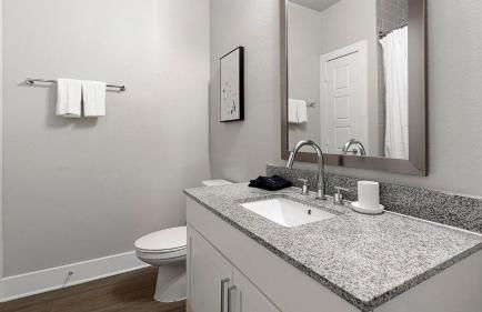 Landing Modern 2BD Gym - Foto 17