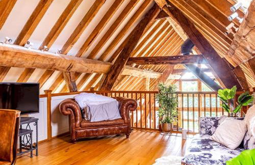 Pass the Keys The Chilterns Cruck Barn - Foto 26