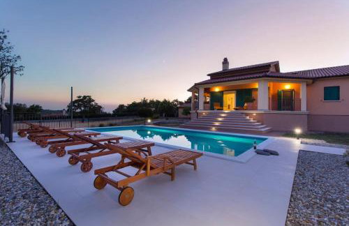 Villa Dani-with big pool 50m2 - Photo 34