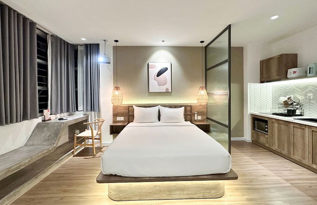 KIN WANDER TAN PHONG, THE MOONAGE - Foto 74