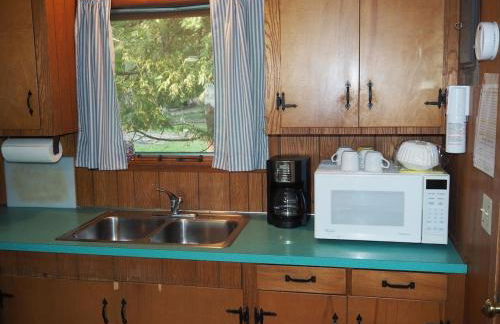 Birch Shores Resort - The Hemlock Cottage - Foto 19