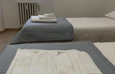 At Mollys metro A LucioSestio - Foto 22