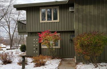 Shanty Creek, Condo, Golf ,Sleeps 4, Pets welcome! - Foto 3