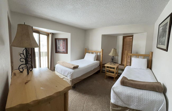 Silverado II Resort & Event Center - Photo 57