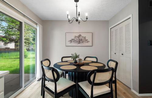 Beautiful Ranch with Outdoor Patio and Room for 6 - Photo 22