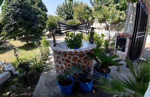 Glyfada's Family Apartment - Photo 5