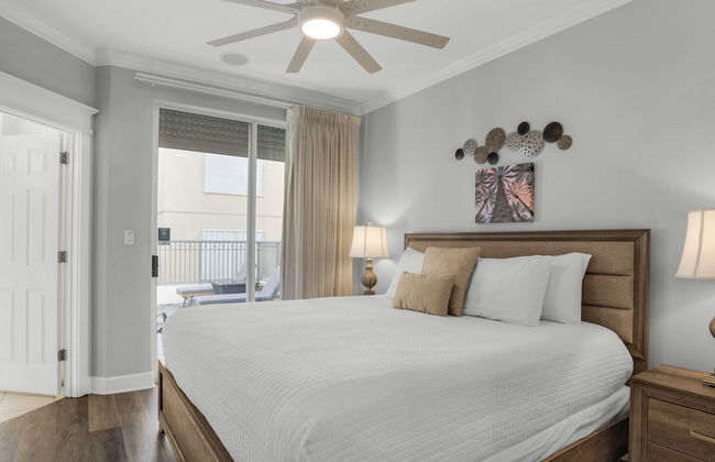 4BR Home, Private Pool, Steps From Beach, Minutes to Top Attractions - Foto 10