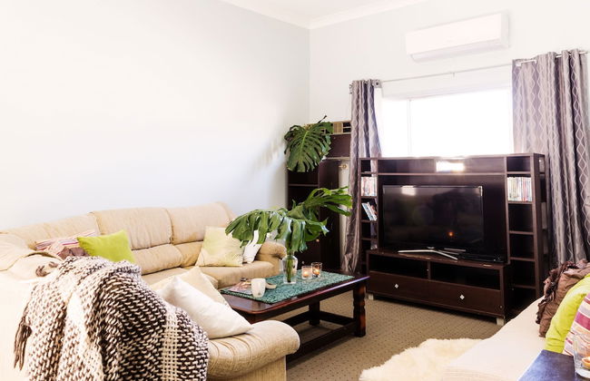 Coal d' Vine Cottage - Cessnock NSW - Photo 14