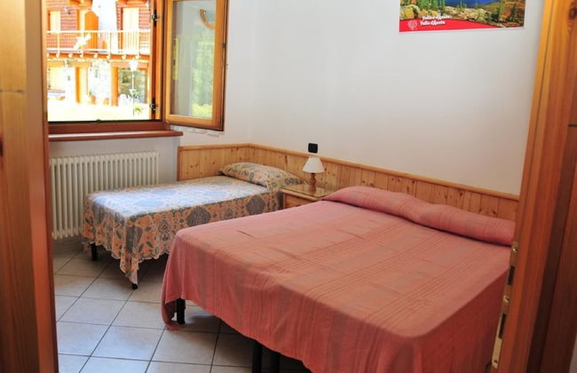 Chalet in Antey-saint-andre With Mountain Views - Foto 3