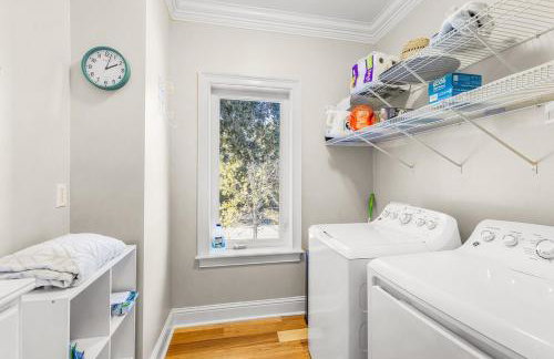 Luxury Beachside Haven with Pool and Elevator - Foto 25