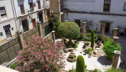 Apartamentos Tres Llaves Palacio de Vela de los Cobos - Foto 3, Garden view