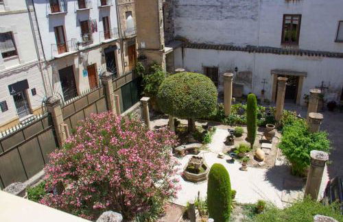 Apartamentos Tres Llaves Palacio de Vela de los Cobos - Foto 3