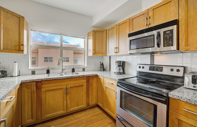 Corner Unit w Large Deck & Amazing View - Photo 13