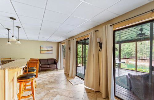 Lakefront Keowee Home with Dock, 14 Mi to Clemson - Foto 22