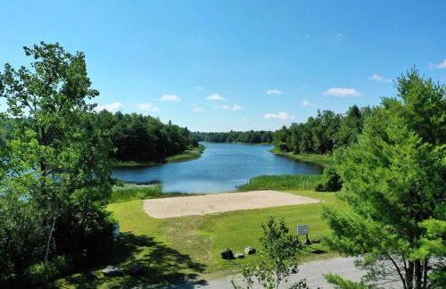 Little Longbow Lakefront Chalet - Foto 30