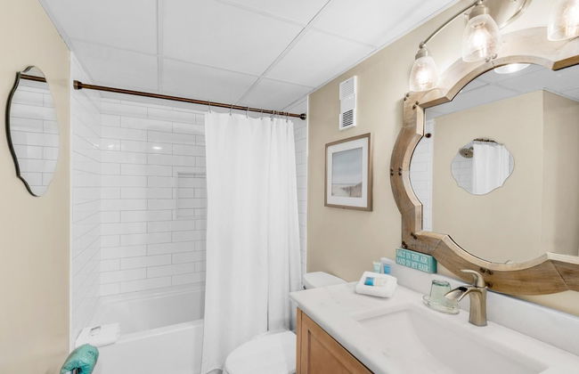 Edgewater Tower 2-611 - Foto 35