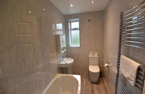 Sighthill 3 Bedrooms with Private Garden - Foto 9