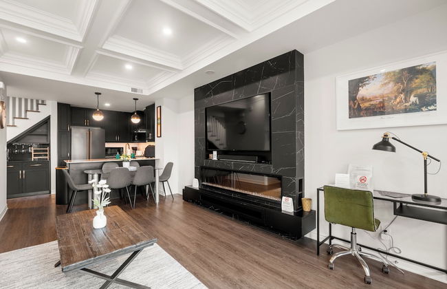 Etobicoke 2 Bedroom Townhouse Close to Waterfront - Foto 10