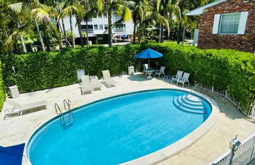 BRAND NEW! Lovely 1 Bedroom with Pool by the Beach - Foto 1