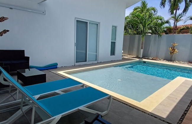 Playa Potrero Modern 3 BR Home Centrally Located - Casa Coastal Serenity - Photo 15