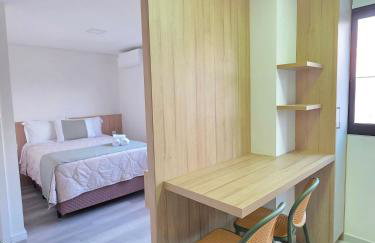 Apto novo com Ar Condicionado bem localizado - Foto 2