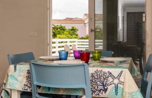 Terraced villa with sea view, parking, Wi-Fi, and AC for 4 - Foto 13