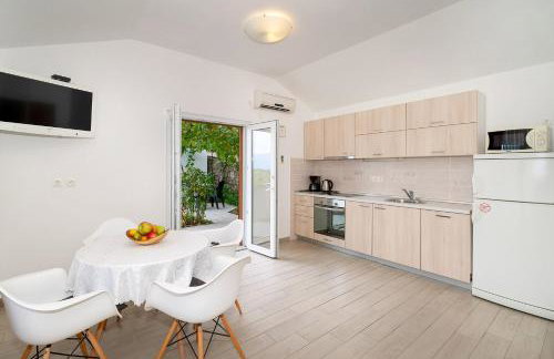 Apartments Juranic I - Photo 5