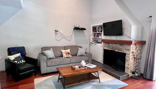 Alpine Escape: Tahoe Oasis Steps from Lake - Foto 3