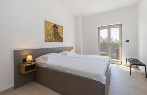 Beautiful Home In Nedescina With Wifi - Foto 6