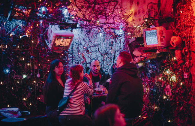Tour de fiesta por los ruin bars de Budapest - Foto 2