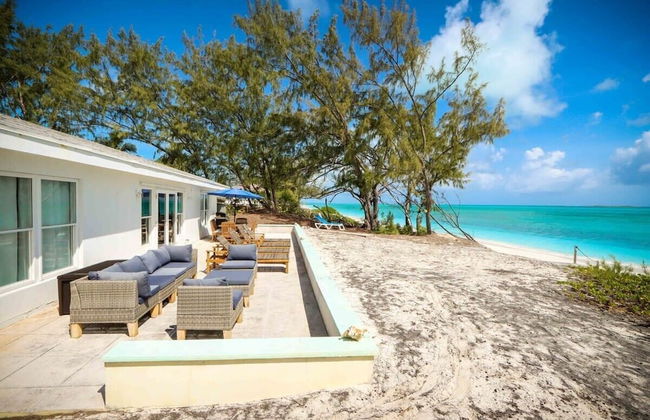 Beachfront White Palm Villa - Tar Bay - Foto 22