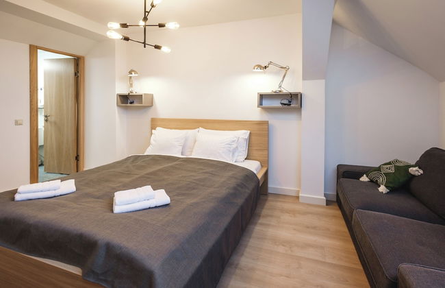 Bearsleys Downtown Apartments - Photo 14